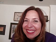 شیطان مادر آمریکایی بازی با خودش